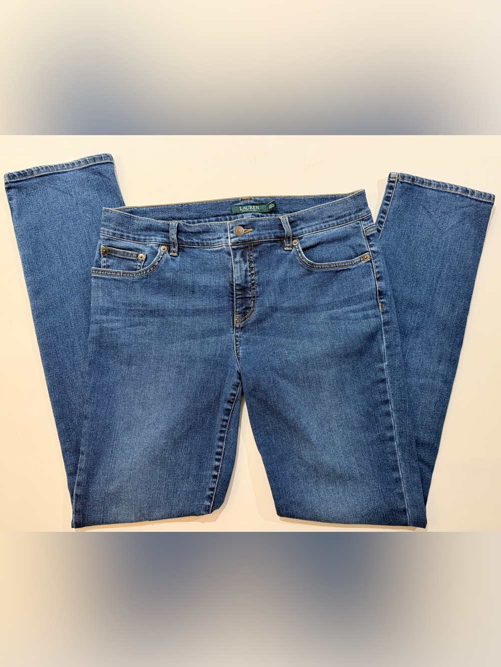 Ralph Lauren Women’s Size 10 31L Straight Leg Jeans Medium Wash